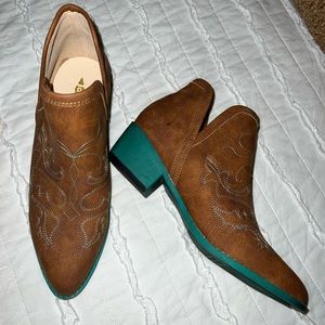 Cute Boho Cowgirl Booties🤎